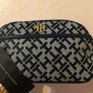Tommy Hilfiger bag
